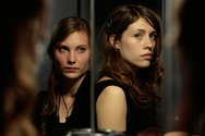 image miniature Des filles en noir